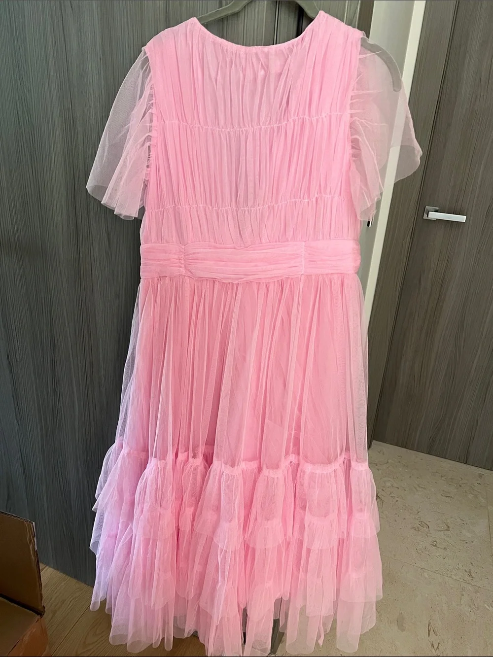 NWT REVOLVE Australia SHOWPO Jiraye pink tulle fit flare midi dress US 12 - Picture 3 of 11